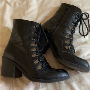 Guess ankle boots